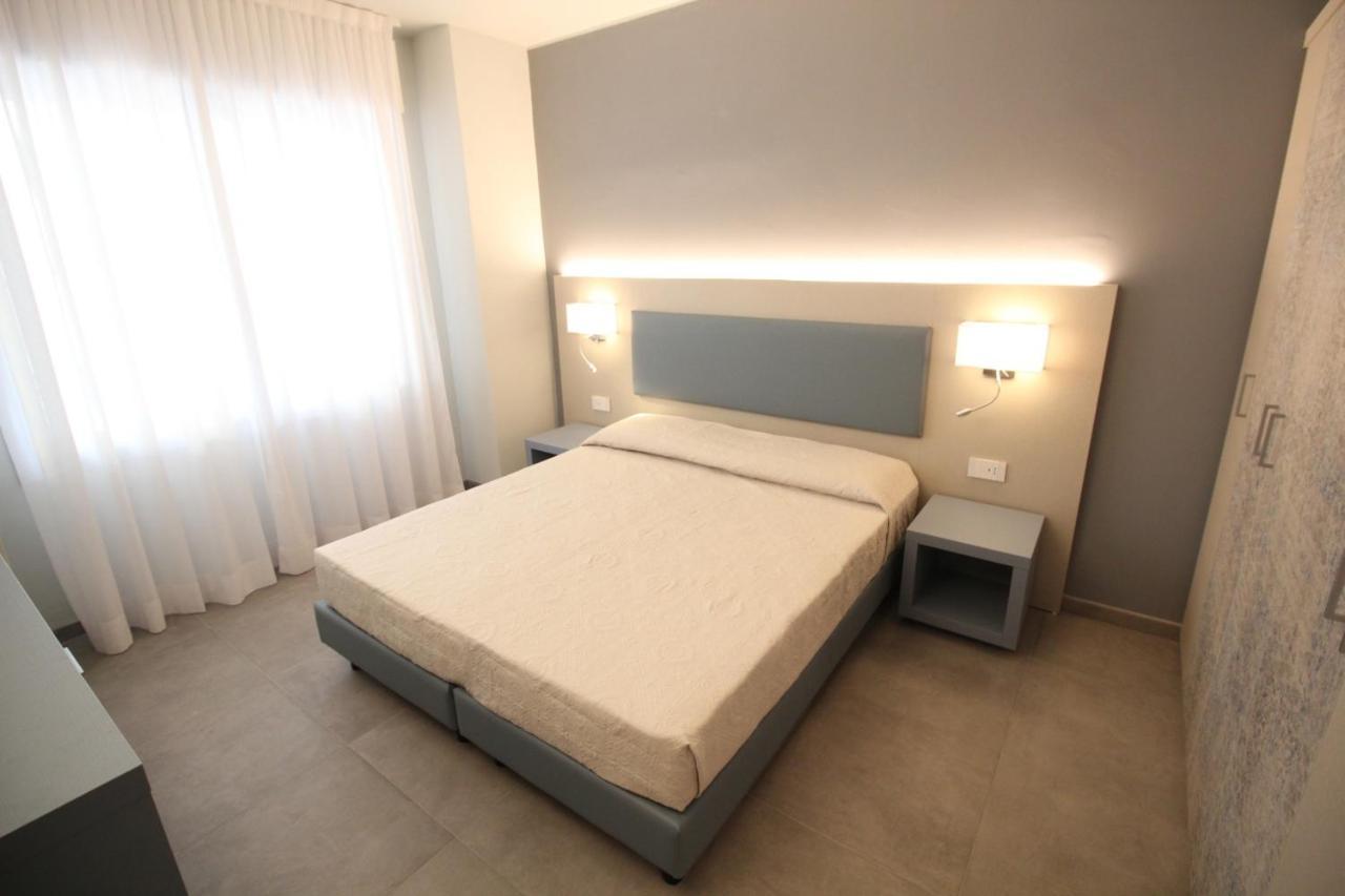 Persea Mare Appartamenti Taggia Exterior foto